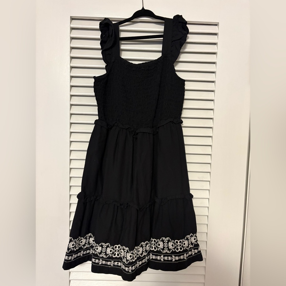 Black Sleeveless Dress with White Embroidery